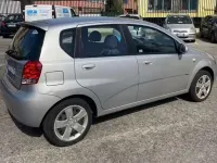 Usata Chevrolet Aveo LS 84 CV (61 kW) 2008 Argento Berlina
