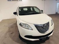 Usata Lancia Ypsilon 80 CV (58 kW) 2014 Nero Utilitaria
