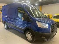 Usata Ford Transit 131 CV (96 kW) 2022 Bluazzurro Furgone