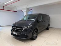 Usata Mercedes V300 Exclusive 236 CV (173 kW) 2023 Grigio Monovolume