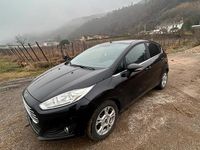 Usata Ford Fiesta Titanium 95 CV (69 kW) 2016 Nero Berlina