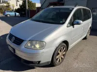 Usata VW Touran Highline 140 CV (102 kW) 2004 Grigio Monovolume