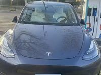 Usata Tesla Model Y Long Range AWD 378 kW (514 CV) 2021 Grigio SUV