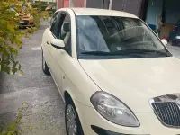 Usata Lancia Ypsilon 60 CV (44 kW) 2006 Utilitaria