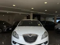 Usata Lancia Delta Silver 105 CV (77 kW) 2014 Bianco Utilitaria