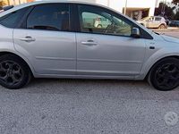 Usata Ford Focus 90 CV (66 kW) 2008 Grigio Berlina