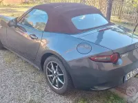 Usata Mazda MX5 131 CV (96 kW) 2018 Grigio Cabrio