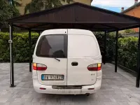Usata Hyundai H-1 101 CV (74 kW) 2001 Bianco Monovolume