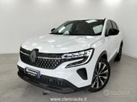 Usata Renault Austral Techno 200 CV (147 kW) 2023 Bianco SUV