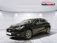 Usata Infiniti Q30 Business 109 CV (80 kW) 2017 Nero Berlina