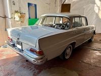 Usata Mercedes 190 80 CV (58 kW) 1964 Other Berlina