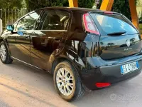 Usata Fiat Punto Evo Emotion 95 CV (69 kW) 2011 Nero Utilitaria