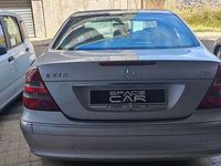 Usata Mercedes E270 Avantgarde 177 CV (130 kW) 2003 Argento Berlina