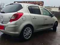 Occasion Opel Corsa Enjoy 80 ch (58 kW) 2009 Argent Berline