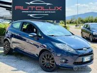 Usata Ford Fiesta 68 CV (50 kW) 2010 Blu Berlina