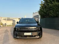 Usata Renault 4 E-Tech Komfort 77 kW (106 CV) 2025 Nero SUV