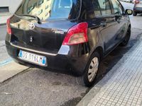 Usata Toyota Yaris 75 CV (55 kW) 2008 Nero Berlina