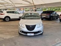 Usata Lancia Ypsilon S 95 CV (69 kW) 2015 Argento Utilitaria