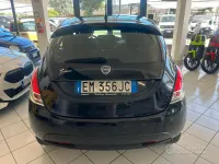 Usata Lancia Ypsilon Silver 69 CV (50 kW) 2012 Nero Utilitaria