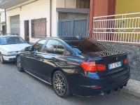Usata BMW 318 150 CV (110 kW) 2015 Bluazzurro Berlina