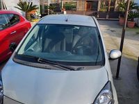 Usata Toyota Aygo 67 CV (49 kW) 2007 Grigio Utilitaria