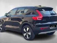 Usata Volvo XC40 Momentum 150 CV (110 kW) 2020 Nero SUV