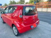 Usata Opel Agila 68 CV (50 kW) 2013 Rosso Utilitaria