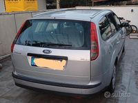 Usata Ford Focus 116 CV (85 kW) 2007 Grigio Station wagon