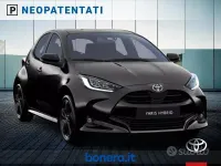 Ny Toyota Yaris Hybrid Premium 131 HK (96 kW) 2026 Svart Sedan