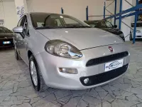 Usata Fiat Punto Lounge 69 CV (50 kW) 2013 Argento Utilitaria