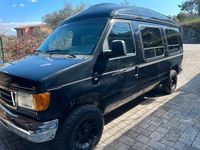 Usata Ford Econoline 2004 Nero Monovolume