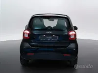 Usata Smart ForTwo Electric Drive Passion 41 kW (56 CV) 2022 Ecabodypanels Berlina
