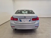 Usata BMW 316 Sport Line 116 CV (85 kW) 2012 Grigio Berlina
