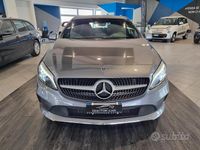 Usata Mercedes A180 109 CV (80 kW) 2017 Grigio Berlina
