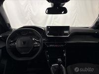 Używany Peugeot 2008 Active 102 KM (75 kW) 2024 Biały SUV