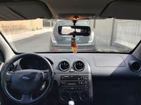 Usata Ford Fiesta Ambiente 55 CV (40 kW) 2003 Nero Utilitaria