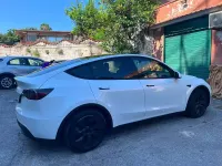Usata Tesla Model Y RWD 88 kW (120 CV) 2024 Bianco SUV