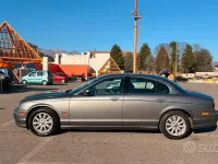 Usata Jaguar S-Type Executive 200 CV (147 kW) 2002 Grigio Berlina