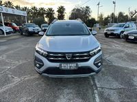 Usata Dacia Jogger Extreme 101 CV (74 kW) 2022 Argento Monovolume