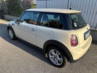 Usata Mini ONE 75 CV (55 kW) 2011 Bianco Utilitaria