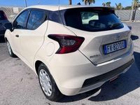 Usata Nissan Micra Acenta 90 CV (66 kW) 2019 Beige Utilitaria