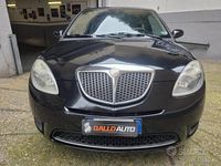 Usata Lancia Ypsilon 60 CV (44 kW) 2009 Nero Utilitaria