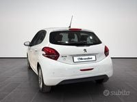 Usata Peugeot 208 Active 83 CV (61 kW) 2019 Bianco Utilitaria