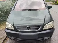 Usata Opel Zafira 101 CV (74 kW) 2001 Verde Monovolume