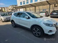 Usata Nissan Qashqai N-Connecta 116 CV (85 kW) 2019 Bianco SUV