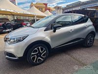 Usata Renault Captur 90 CV (66 kW) 2016 Grigio SUV