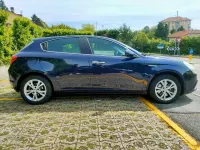 Usata Alfa Romeo Giulietta Distinctive 82 CV (60 kW) 2013 Blu Utilitaria