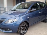 Usata Lancia Ypsilon 69 CV (50 kW) 2024 Blu Utilitaria