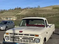 Usata Ford V8 211 CV (155 kW) 1966 Bianco SUV