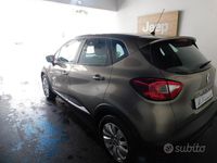 Usata Renault Captur 90 CV (66 kW) 2014 Marrone SUV
